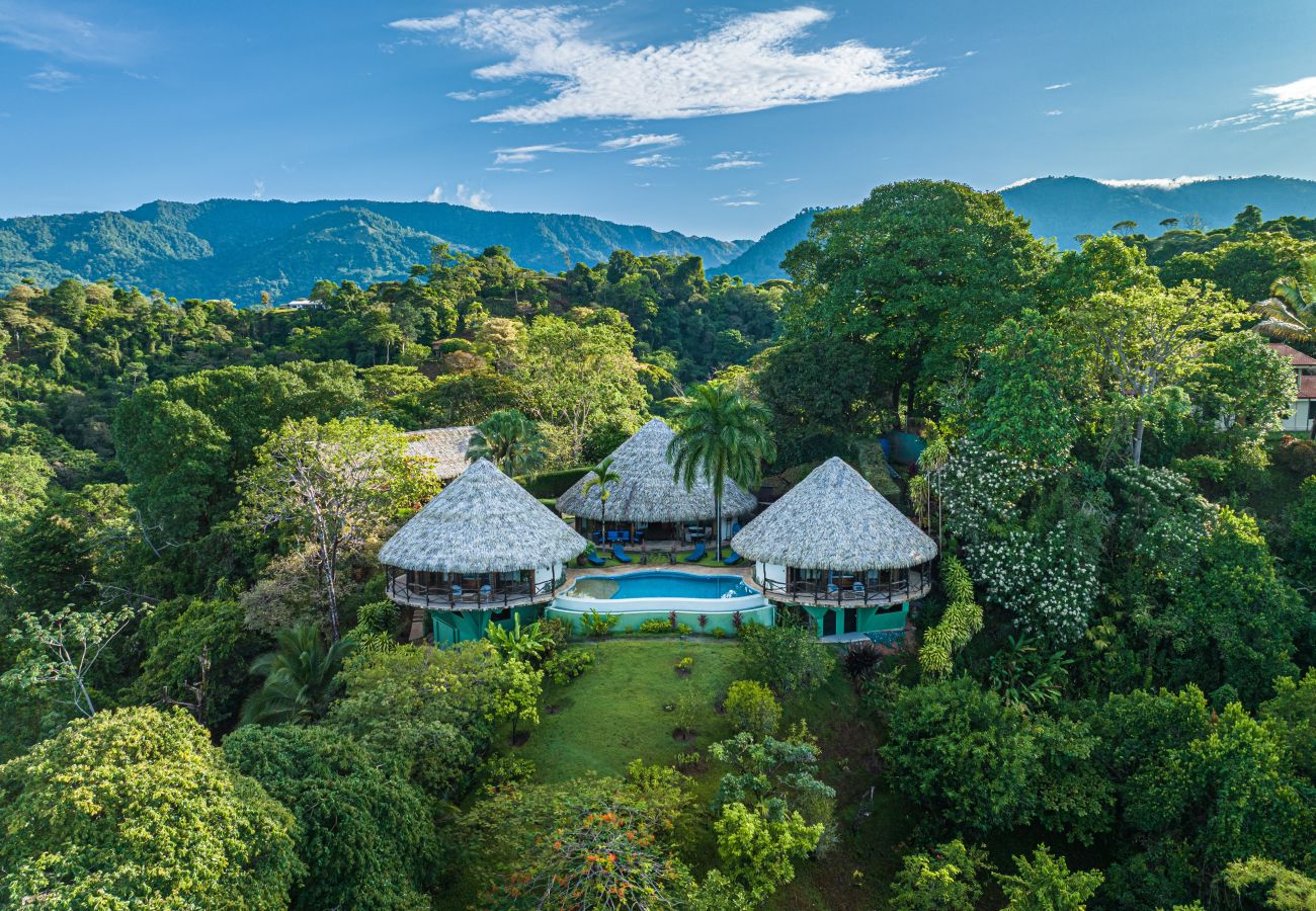 Bungalow in Tres Rios - Authentic Jungle & Ocean Escape by Pura Villas