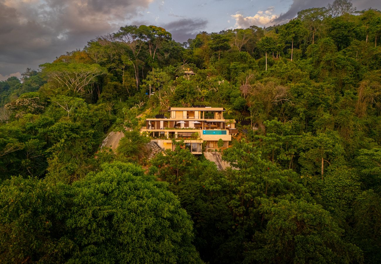 Villa in Dominical - Riverstone | Elevated Living Near Beach & Town