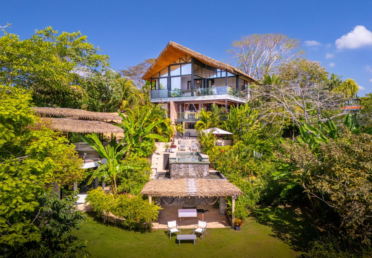 Villa in Esterillos Oeste - Stealing Time