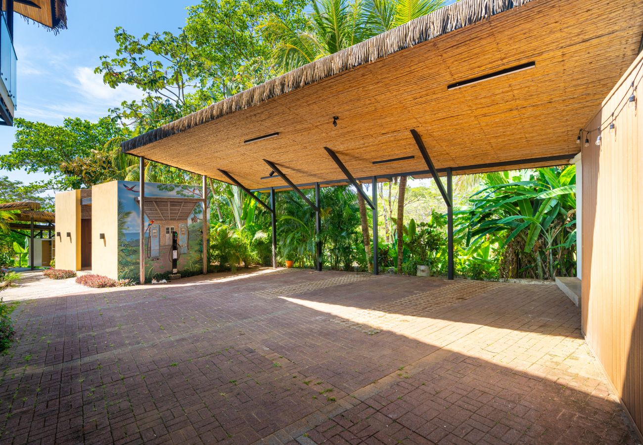Villa in Esterillos Oeste - Stealing Time