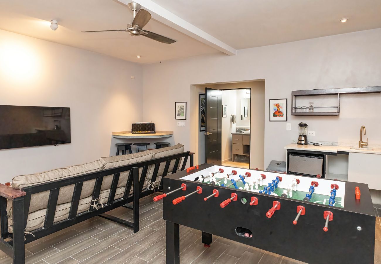 Villa in Uvita - Spacious Oceanview Retreat with Pool, Hot Tub & Game Room - Villa Cielo Azul