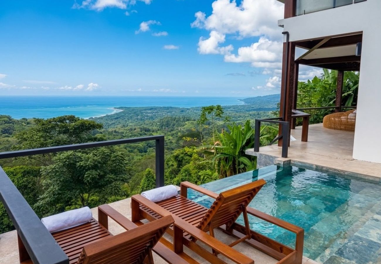 Villa in Uvita - Octagon Villa by Pura Villas
