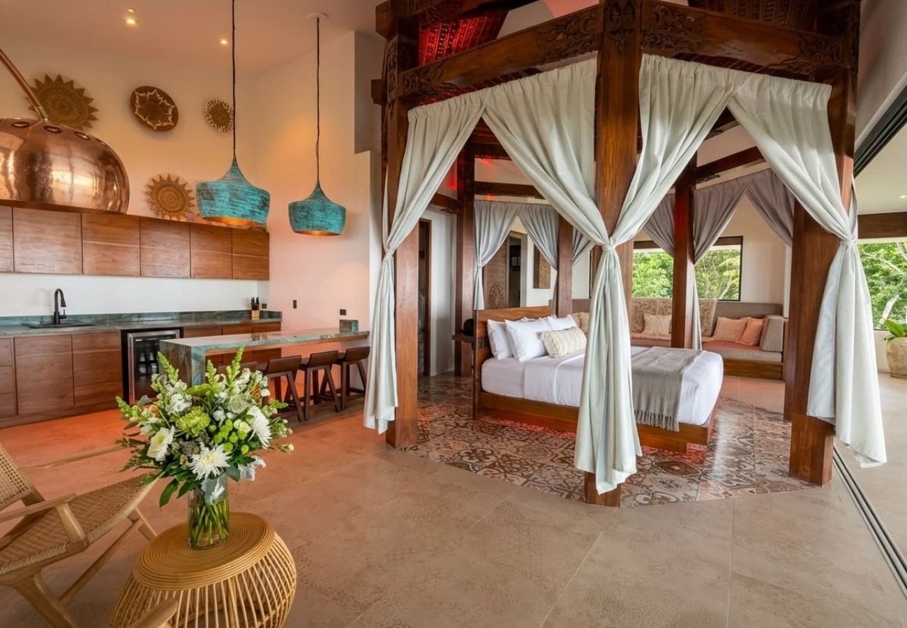 Villa in Uvita - Octagon Villa by Pura Villas