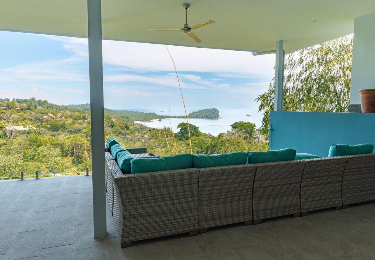Villa in Quepos - Villa Costa Vida Tower by Pura Villas