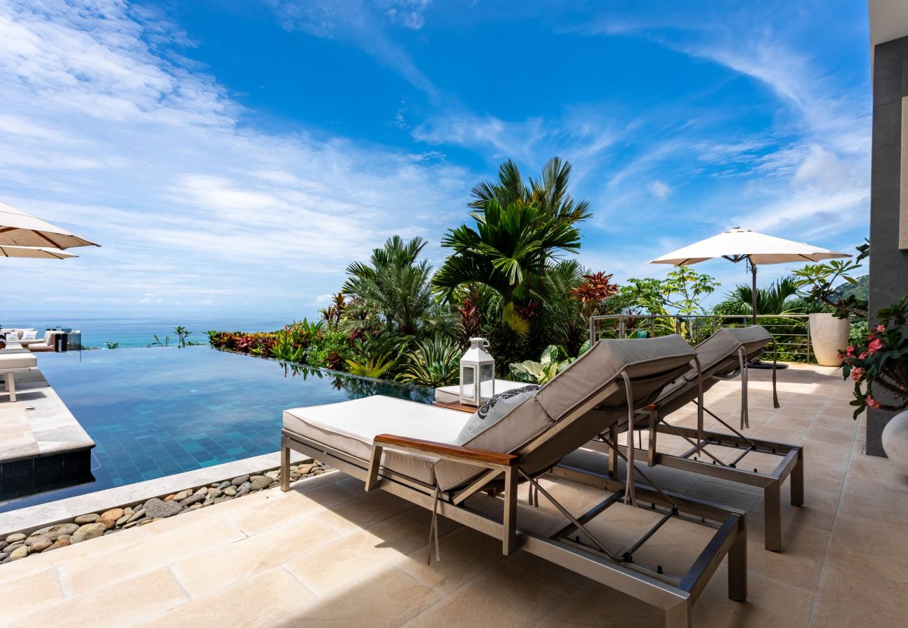 Villa in Dominicalito - Lipstick Palms by Pura Villas