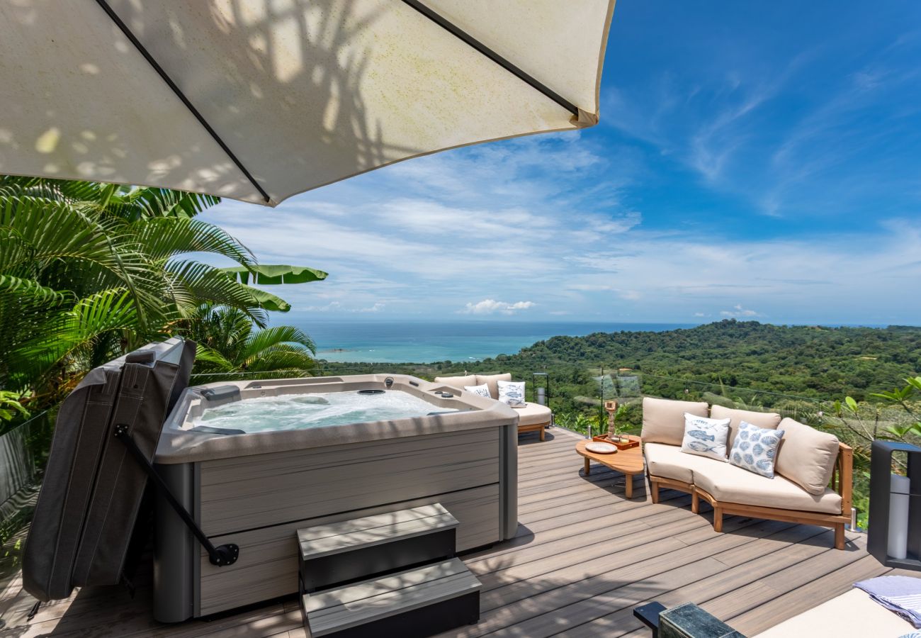 Villa in Dominicalito - Lipstick Palms by Pura Villas