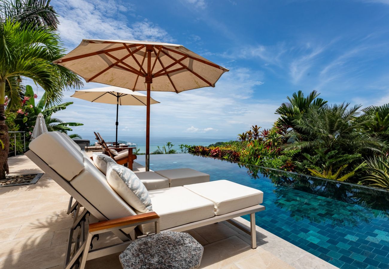 Villa in Dominicalito - Lipstick Palms by Pura Villas