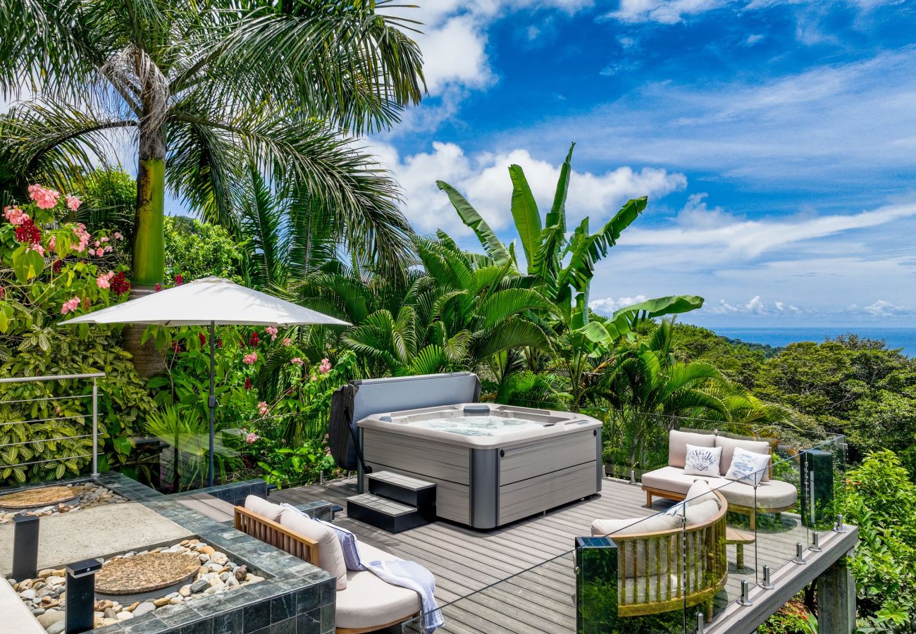 Villa in Dominicalito - Lipstick Palms by Pura Villas