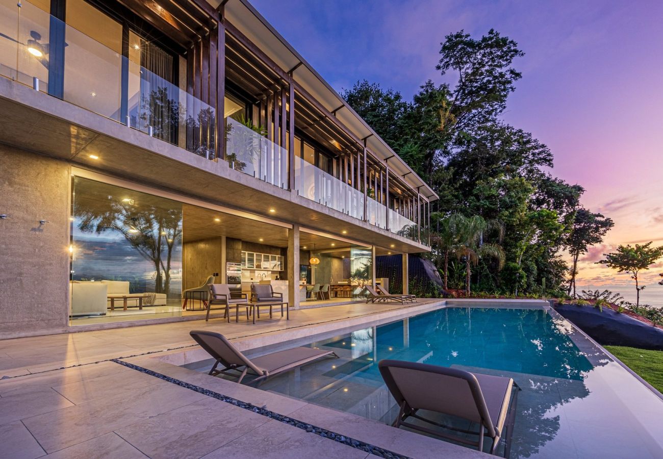 Villa in Bahía Ballena - Villa Montana Verde by Pura Villas