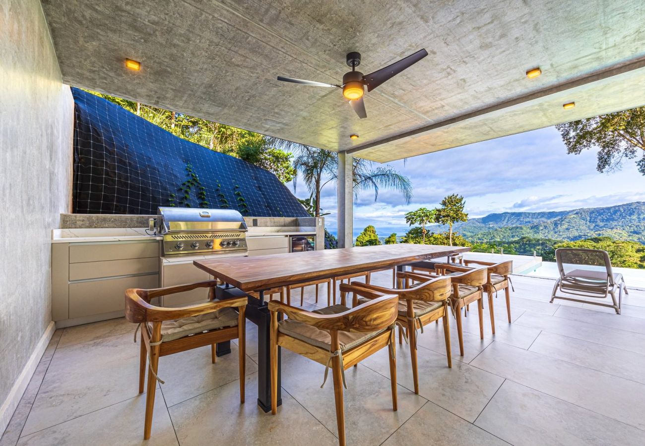 Villa in Bahía Ballena - Villa Montana Verde by Pura Villas