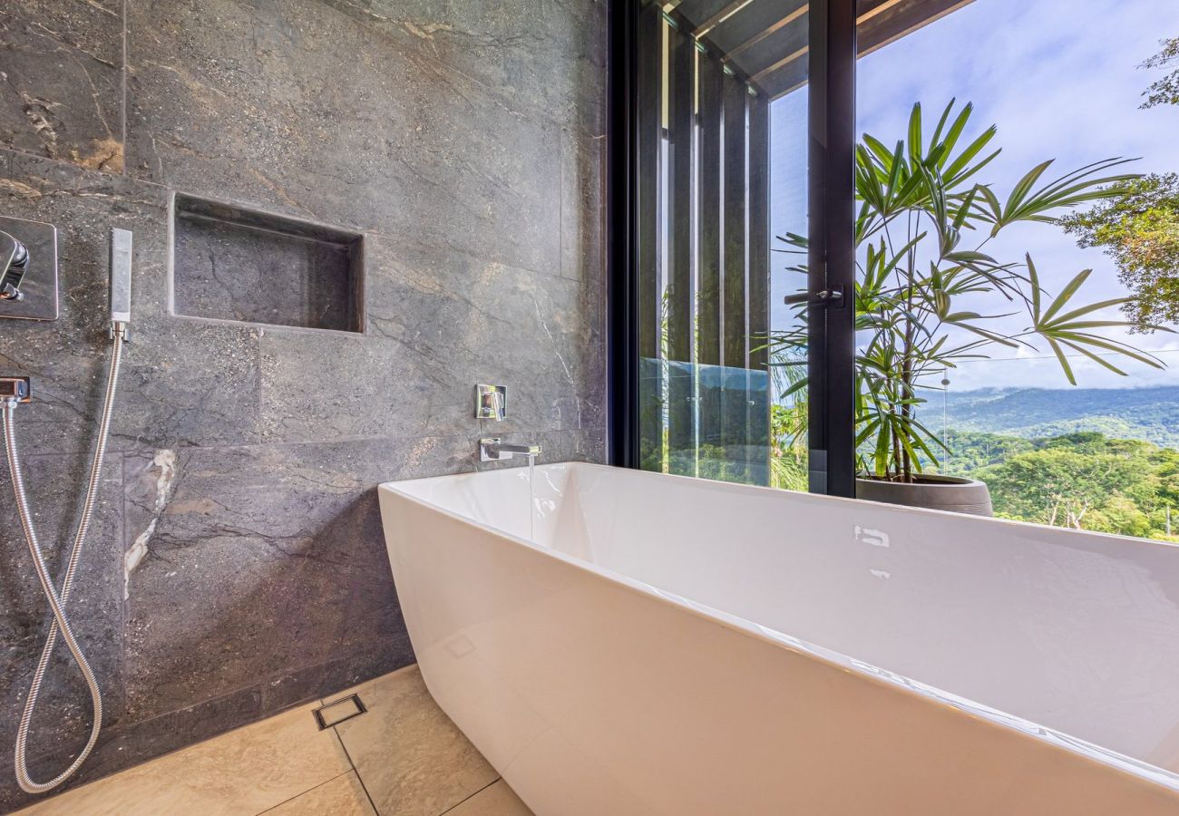 Villa in Bahía Ballena - Villa Montana Verde by Pura Villas