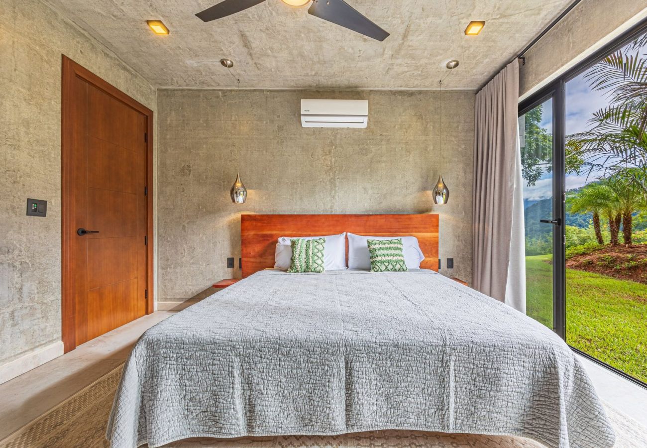 Villa in Bahía Ballena - Villa Montana Verde by Pura Villas